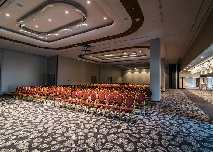 Airport OkecieHotel Warszawa